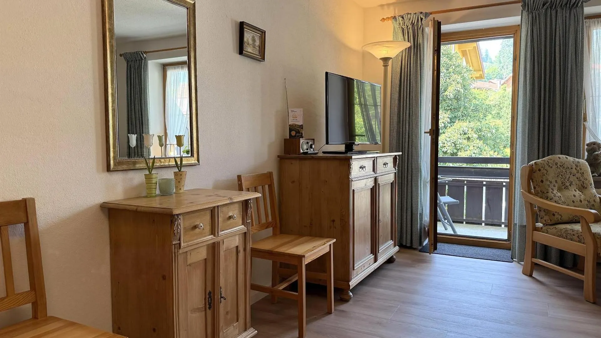 Apartment Murmelschlupf & Hummelschlupf Oberstaufen